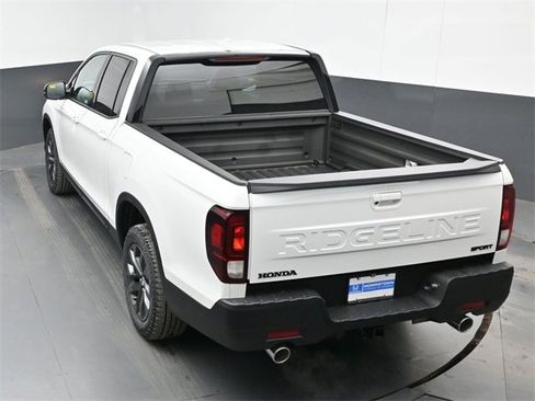 New 2026 Honda Ridgeline Sport image 18