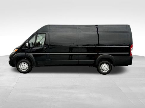 New 2026 RAM ProMaster 3500 w/ Premium Convenience Group image 4
