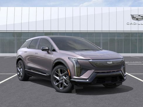 New 2025 Cadillac Optiq Luxury 1 image 7