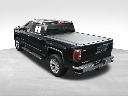 Used 2018 GMC Sierra 1500 SLT w/ SLT Premium Package AWD/4WD image 34
