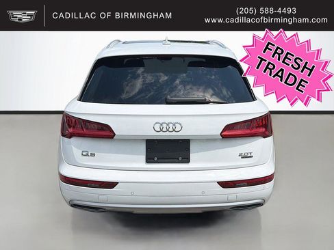 Used 2018 Audi Q5 2.0T Premium Plus w/ Premium Plus Package AWD/4WD image 3