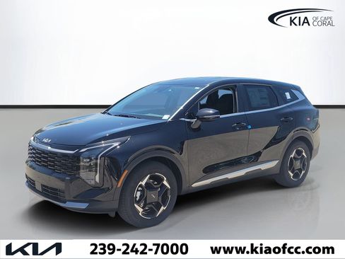 New 2026 Kia Sportage EX FWD image 3