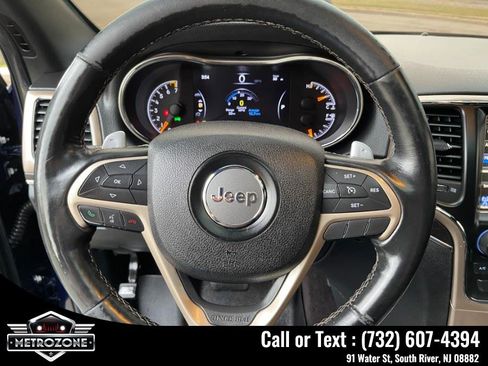 Used 2016 Jeep Grand Cherokee Limited image 30