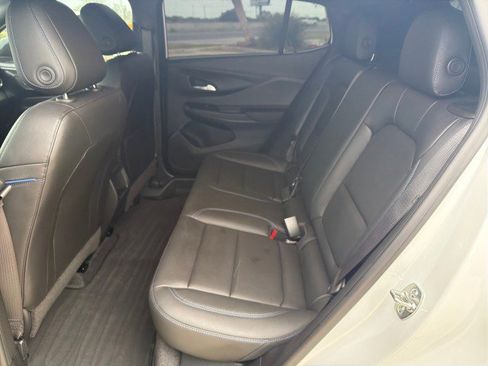 Used 2025 Buick Envista Sport Touring w/ Convenience I Package image 10