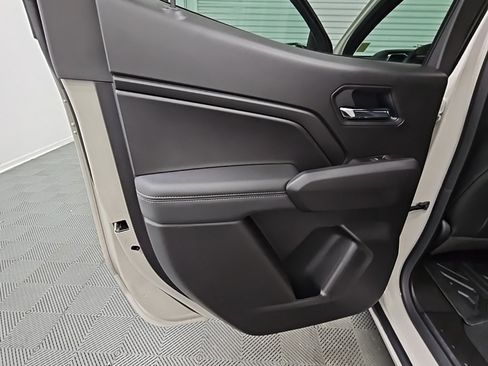 New 2026 GMC Canyon Elevation w/ Convenience Package image 34