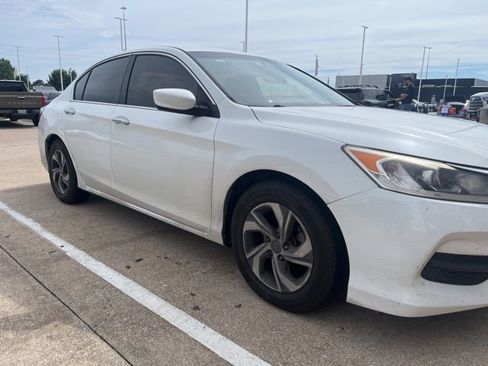 Used 2016 Honda Accord LX image 4