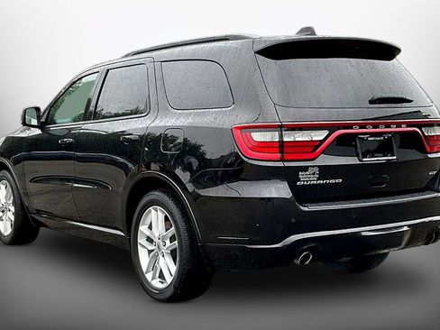 Used 2023 Dodge Durango GT RWD image 4