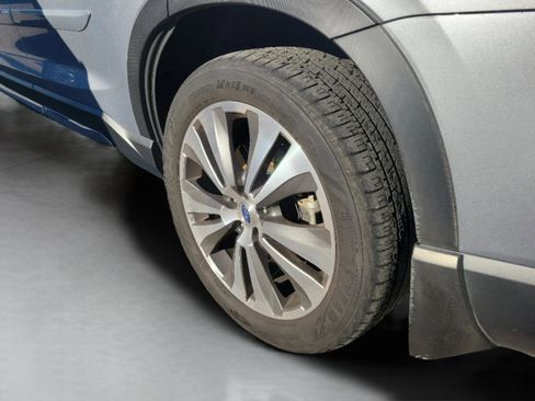 Used 2019 Subaru Ascent Limited w/ Popular Package #2 image 25