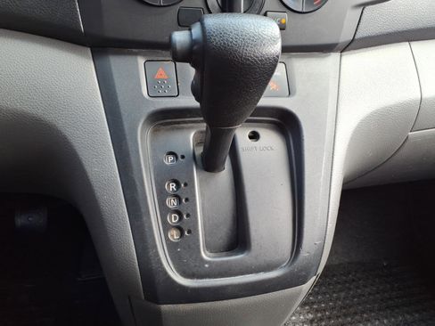 Used 2020 Nissan NV200 S image 16