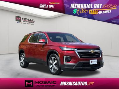 Used 2023 Chevrolet Traverse LT w/ LT Premium Package