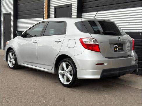 Used 2010 Toyota Matrix S FWD image 8