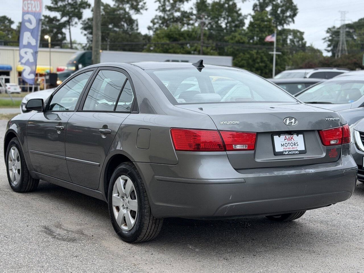 Used 2010 Hyundai Sonata GLS FWD image 6