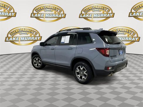 Used 2022 Honda Passport TrailSport image 9