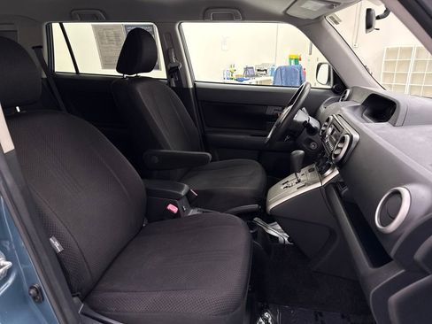Used 2010 Scion xB image 18