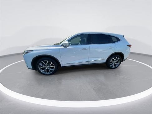 Used 2023 Acura MDX SH-AWD w/ Technology Package image 5