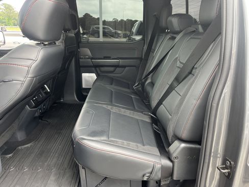 Used 2025 Ford F150 Raptor AWD/4WD image 37