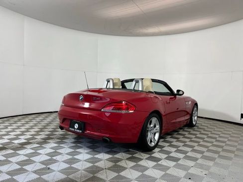 Used 2010 BMW Z4 sDrive35i image 7