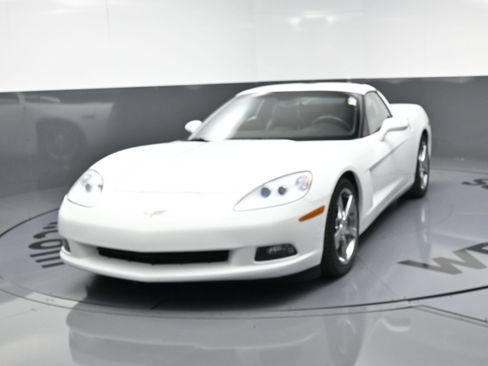 Used 2009 Chevrolet Corvette Coupe RWD image 11