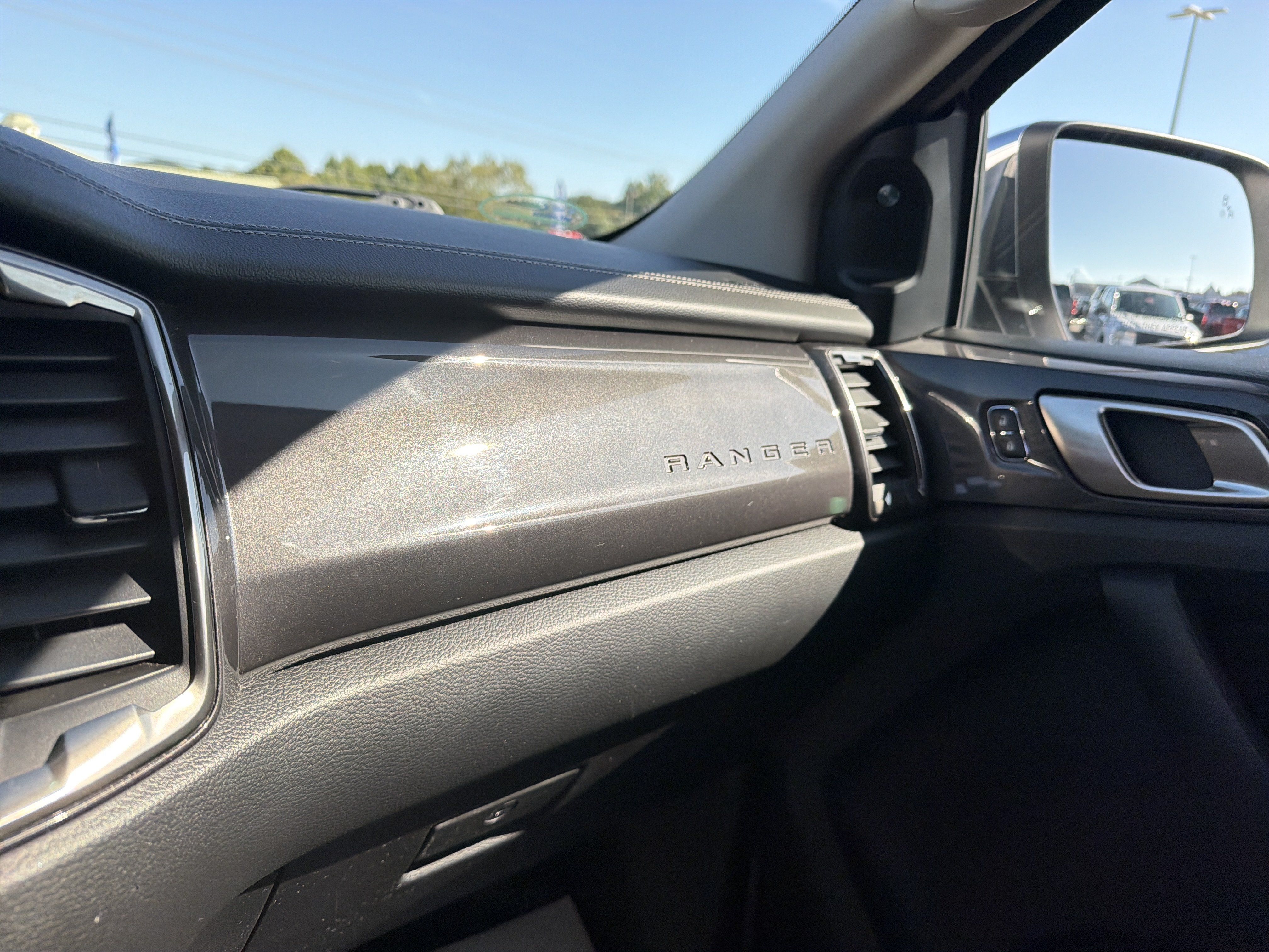 Used 2019 Ford Ranger Lariat w/ Equipment Group 501A Mid AWD/4WD image 24