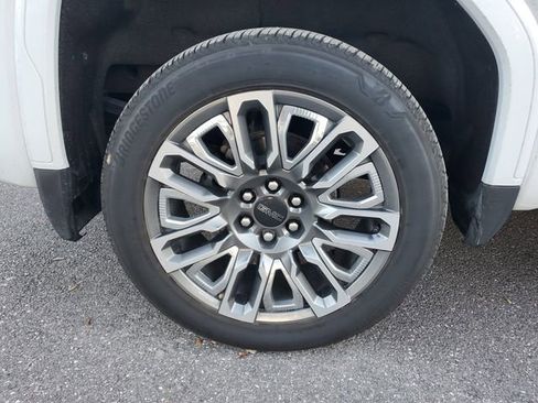 Used 2026 GMC Sierra 1500 Denali Ultimate image 5