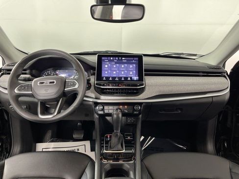 Used 2022 Jeep Compass Latitude FWD image 33