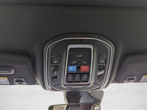 New 2025 Jeep Grand Cherokee Limited image 21