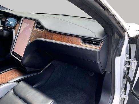 Used 2021 Tesla Model S Long Range Plus AWD/4WD image 18