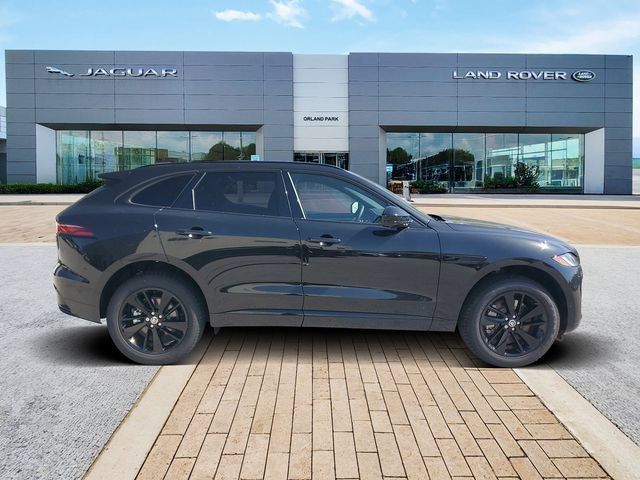 Certified 2026 Jaguar F-PACE R-Dynamic S AWD/4WD image 4