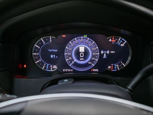 Used 2018 Cadillac Escalade 2WD image 28