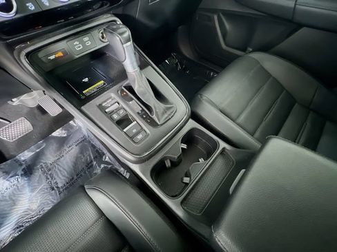 Used 2024 Honda CR-V EX-L image 25