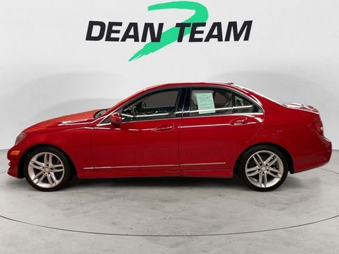 Used 2014 Mercedes-Benz C 300 4MATIC Sedan image 4