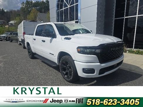 Used 2025 RAM 1500 Big Horn AWD/4WD image 1