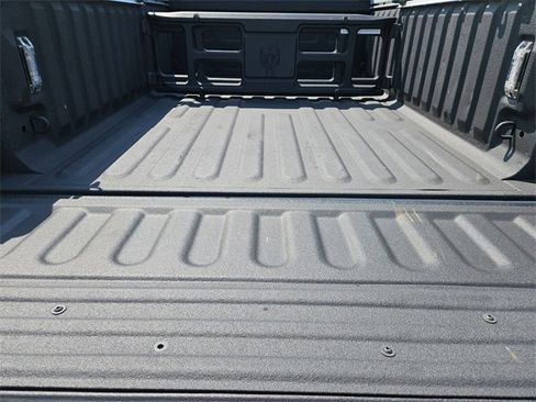 Used 2020 RAM 2500 Limited image 32