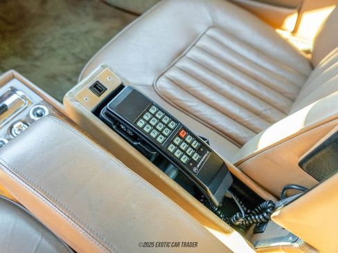 Used 1990 Rolls-Royce Silver Spur II image 40