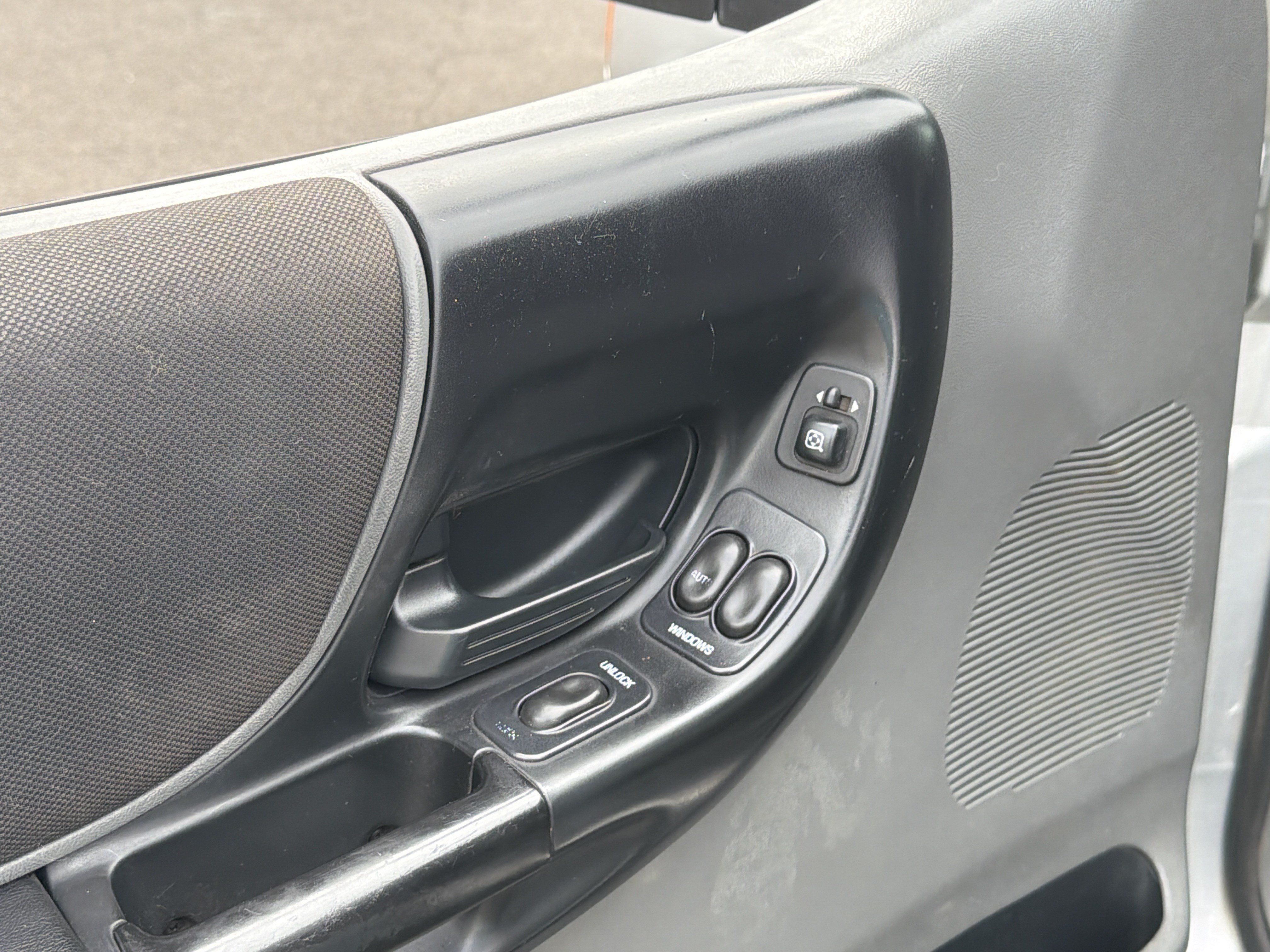 Used 2005 Ford Ranger 4x4 SuperCab image 11