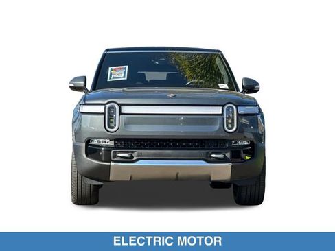 Used 2024 Rivian R1S Adventure AWD/4WD image 10