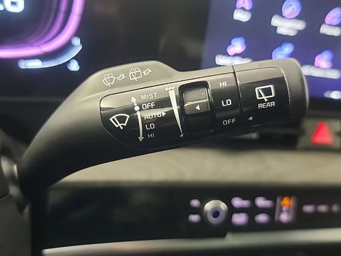 Used 2025 Kia Sportage X-Line w/ Premium Package image 31