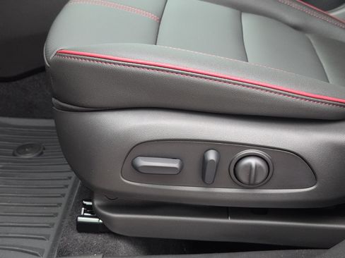 New 2026 Chevrolet TrailBlazer RS w/ Convenience Package image 10