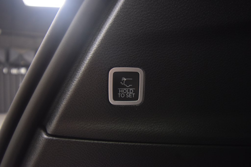 New 2027 Chrysler Pacifica Select FWD image 37