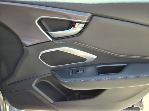 Certified 2025 Acura RDX SH-AWD image 21