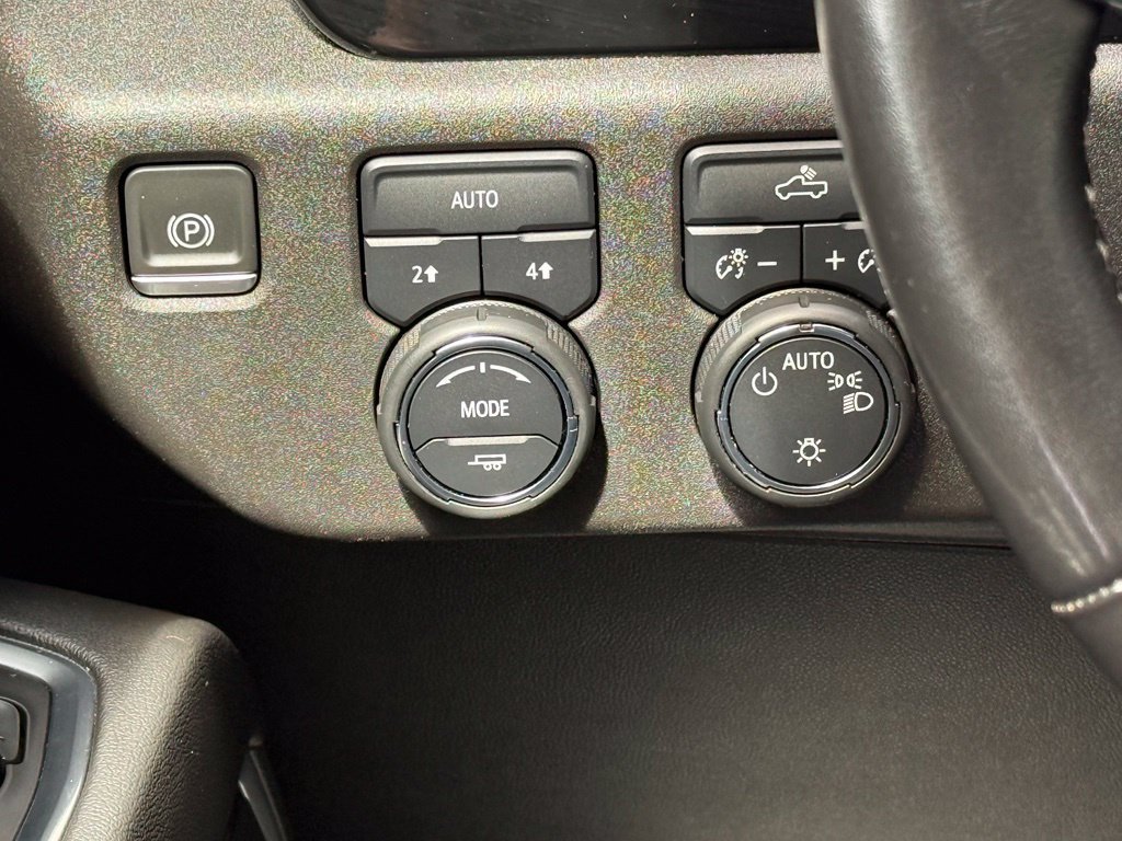 Used 2022 Chevrolet Silverado 1500 LT AWD/4WD image 20