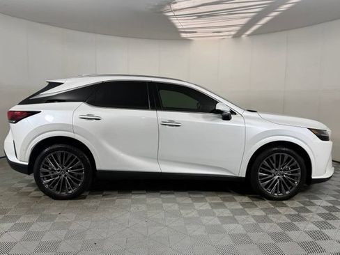 Used 2023 Lexus RX 350 w/ Accessory Package (2T) AWD/4WD image 10