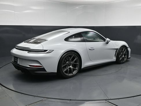 Certified 2024 Porsche 911 GT3 RS RWD image 12