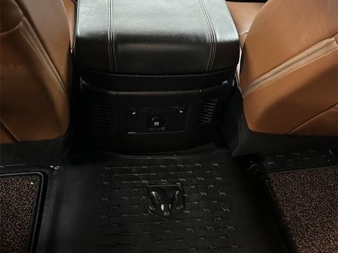 Used 2018 RAM 1500 Laramie Longhorn w/ Convenience Group image 27