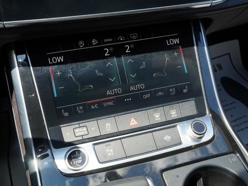 Used 2021 Audi Q8 Premium Plus w/ Premium Plus Package AWD/4WD image 39