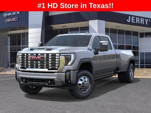 New 2026 GMC Sierra 3500 Denali w/ Denali Reserve Package image 6