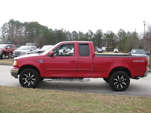 Used 2003 Ford F150 XLT image 4
