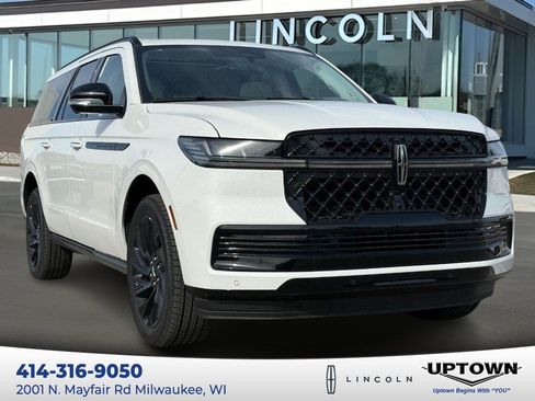 New 2026 Lincoln Navigator L Reserve w/ Jet Appearance Package AWD/4WD image 1
