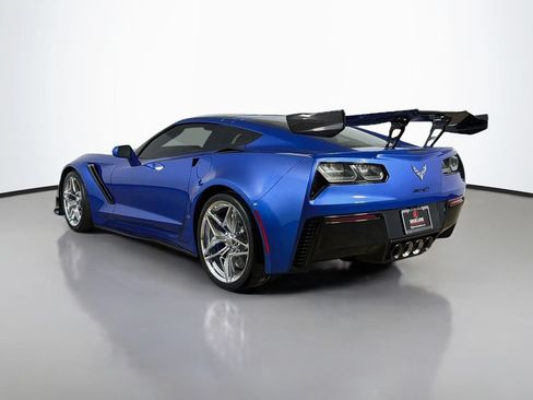 Used 2019 Chevrolet Corvette ZR1 RWD image 5