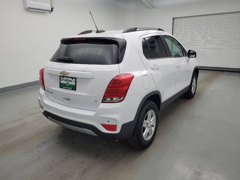 Used 2020 Chevrolet Trax LT AWD/4WD image 9